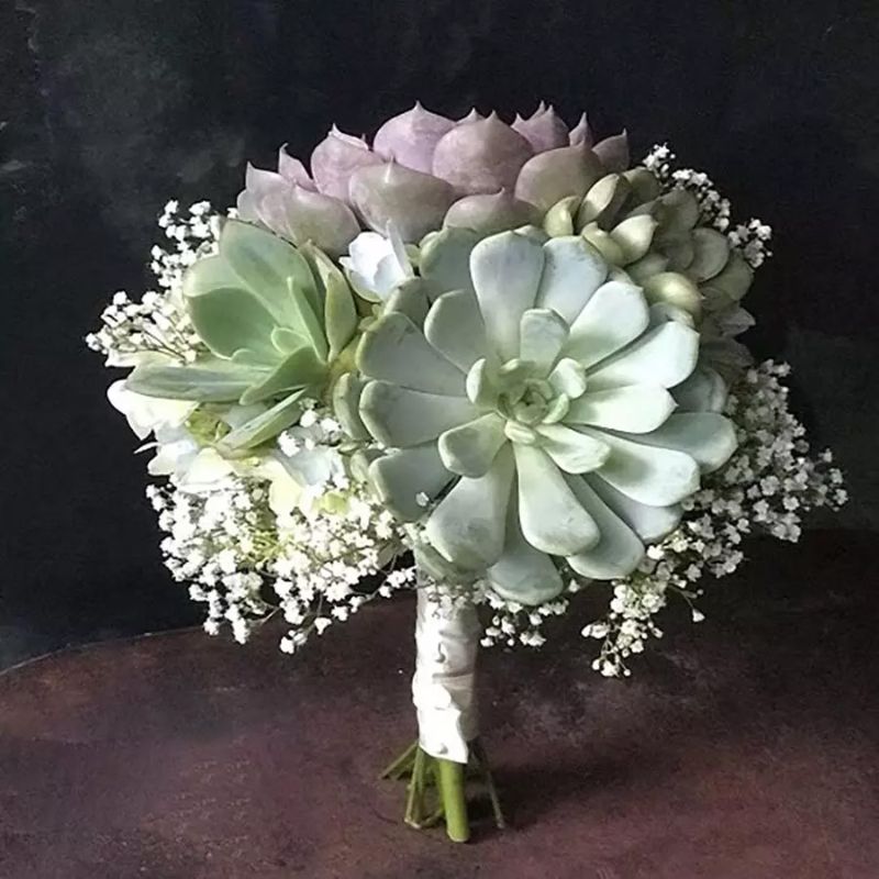Bó hoa cưới từ sen đá độc đáo cho cô dâu