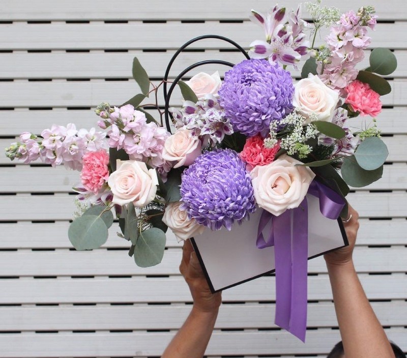 Những mẫu hoa sinh nhật màu tím đẹp, chung thuỷ và ý nghĩa