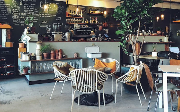 Thiết kế quán cafe nhỏ đẹp, mô hình hút khách phổ biến năm 2021