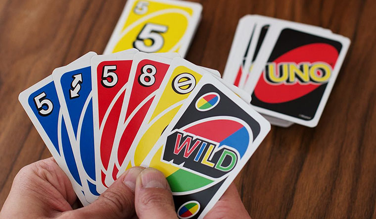 Luật chơi cơ bản và hướng dẫn chơi board game Uno cho người mới bắt đầu