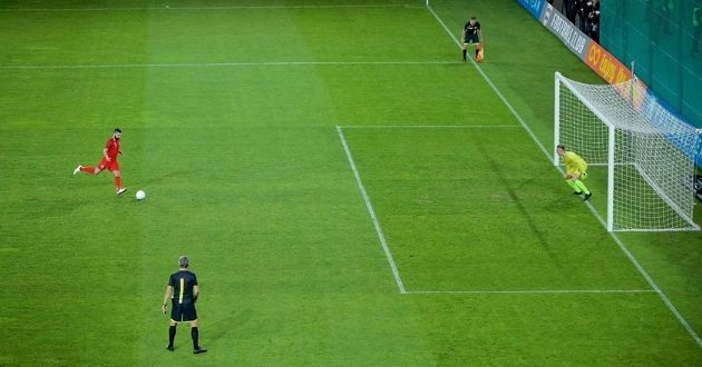 Đá Penalty Là Gì? Các chú ý cần biết về đá penalty