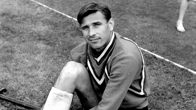 Chợt nhớ đến “báo đen” Lev Yashin